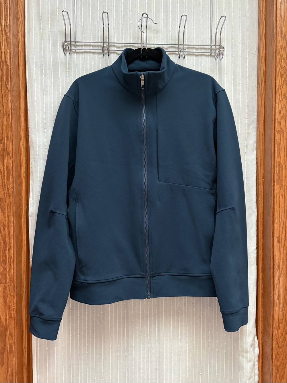 lululemon athletica Men's Deep Navy Full-Zip Jacket Size L